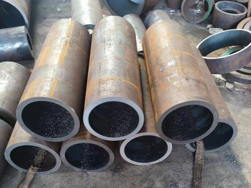 湖北12Cr1MovG无缝钢管切割